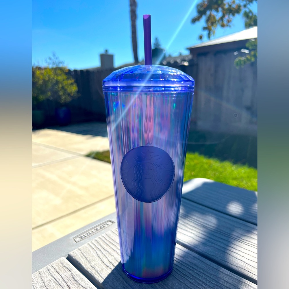 NWT stunning Starbucks iridescent blue domed cup